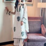 Bidya Sinha Saha Mim Instagram - Make the world a better place with your smile.🖤