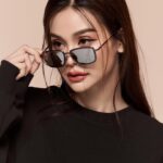Engfa Waraha Instagram - Happiness is a choice. 🖤

#Dior 
#Diorsunglasses
#eyelinkvision