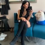 África Zavala Instagram - ¿Que te dices frente al espejo ?
