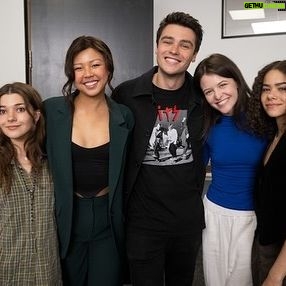 Antonia Gentry Instagram - we’re back babyyyy s3 🥴😛 @gngbts