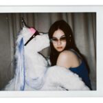Chanikarn Tangkabodee Instagram - ”Stay tuned for the upcoming “Jentle Salon” collection, available on 5.1“

@GENTLEMONSTER @JENNIERUBYJANE
#GENTLEMONSTER #JENTLESALON #GENTLEMONSTERXJENNIE