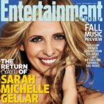 Sarah Michelle Gellar Instagram - I had the honor to present my long time makeup artist @rachelgoodwinmakeup with the @dailyfrontrow makeup artist of the year award. I’ve been collaborating with Rach for over 20 years (swipe to see some of our covers) I can’t imagine anyone more deserving. Love you Rachel