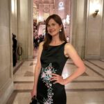 Bonnie Wright Instagram - Mums night out (I actually wore heels)! Incredibly inspiring evening listening to the 2024 winners of the @goldmanprize Each a leader creating impactful change in their local communities that effects policy across the world 🌎✨