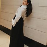 Isabela Merced Instagram - Solos from last night’s premiere of Turtles All the Way Down!! The hype just keeps on expanding, as does my love for this project… thank you @treatmyocd ♥️ 

Photographer: @_miazaki_ 
Designer: @dior 
Styling: @chloeandchenelle 
Styling assistant: @thejustinramirez 
Hair: @rickyfraserhair 
Makeup: @allanface 
Makeup assistant: @matthewrctaylor 
Nails: @nails_by_yoko