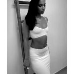 Alana Monteiro Instagram - 🪙
