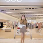 Worranit Thawornwong Instagram - ร้านsos ของมุกและเพื่อนๆ สาขาใหม่เปิดแล้วค่ะ เซนทรัลบางนา ชั้น1 มาช้อปกัน🫶🏻💛 @sos.senseofstyle