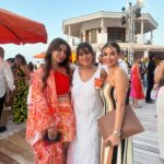 Mina Al Sheikhly Instagram - تحضيرات و ذكريات جميلة سويتها هل اسبوع ♥️

كلش متحمسة تشوفون اطلاقنا الجديد لمنتجنا من @byminaalsheikhly 

يا ترى شنوووو ؟؟؟ هم مسكارة 😂؟ 

#myhappymoments #minasjourney #byminaalsheikhly