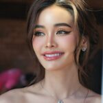 Engfa Waraha Instagram – มาแล้ว เพลงขึ้นใจ ไปฟังกันเร็ว นางเอกสวยมาก @fa_engfa8 

💄 @topfee_make_up 
💇🏼‍♀️ @plugpro_hair89 

💄💄#bride #makeup #topfeemakeup #makeover #makeupthailand  #hairstyles #makeupartistthailand #even #eyebrow #makeupbert #mymakeup.#makeupbyme  #chanel #ไม่สวยไม่วางแปรง #แต่งหน้าเจ้าสาว  #ช่างแต่งหน้านางงาม  #ช่างแต่งหน้านอกสถานที่ #ช่างแต่งหน้ากรุงเทพ #ช่างแต่งหน้ารับปริญญา. #แต่งหน้ารับปริญญา #ช่างแต่งหน้าดารา #ช่างแต่งหน้าเจ้าสาว #ช่างแต่งหน้าทำผมเจ้าสาว #ช่างแต่งหน้าเจ้าสาวมืออาชีพ #ช่างทำผมเจ้าสาว #ช่างทำผมกรุงเทพ #ช่างผมเจ้าสาว #ช่างผมมืออาชีพ
