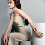 Chanikarn Tangkabodee Instagram - with my @longines 🕊️🕰️
in @lofficielthailand 🫧