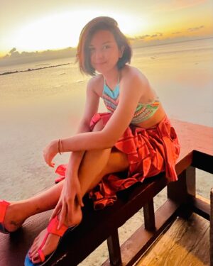 Beauty Gonzalez Instagram - These Summer Sunsets just take my breath away.. 🧡