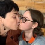 Lolita Milyavskaya Instagram - Всех с Праздником!! 🙏❤️ Целуем всех подписчиков три раза!