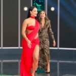 Aline Mineiro Instagram - #tbt🔙📸 Desse domingo maravilhoso no SHOW DE CALOUROS 📺✨ Obrigada @pgmsilviosantos tudo sempre muito incrível! 🙌🏼

Vestido @_anystore 
Beleza @correiamakeup