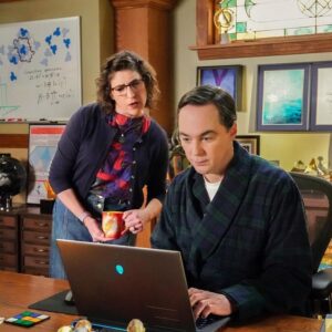 Mayim Bialik Instagram - Repost @youngsheldoncbs: Unfortunately Sheldon hasn’t invented time travel yet, so we’ll just have to enjoy this sneak peek of the #YoungSheldon finale until next Thursday... @therealjimparsons