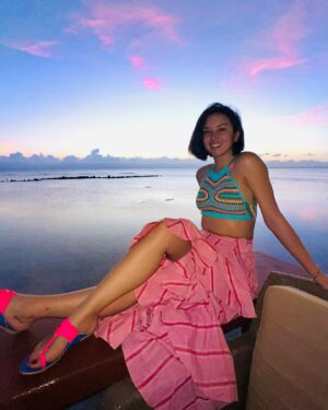 Beauty Gonzalez Instagram - These Summer Sunsets just take my breath away.. 🧡