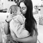 Paula Echevarría Instagram - Mis hijos ♥️

Por muchas cosas que haga en mi vida, nada se puede comparar a vosotros.. sois mi obra de arte.. os quiero que exploto! 

#DaniYMiki 
#DiaDeLaMadre