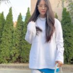 Hyomin Instagram - #광고 요즘 자꾸 손이 가는 귀여운 내 버킷백은🫳🏻 ◛
루이까또즈의 뉴 모노그램 라인 르퐁콜렉션♡ᩚ 룩과 매치하기 좋은 클래식한 컬러와 패턴 조합이 제 맘에 쏙 드는데요... 모두 올 봄 
여름 버킷템으로 루이까또즈 버킷백 메모...✎

#LOUISQUATORZE #루이까또즈 #르퐁콜렉션
