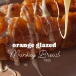 Jessie James Decker Instagram - I could eat this entire dish alllll by myself 🥰😋 ya girl loves allllll breads lol Head to @justfeedme for recipe which is also in my latest cook book! Also the gorgeous dishes you see like the one my monkey bread is placed on is on sale right now for Mother’s Day! Link in bio.  Click on Walmart link 😘