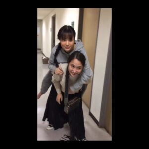 Suzu Hirose Instagram - スタジオで会った