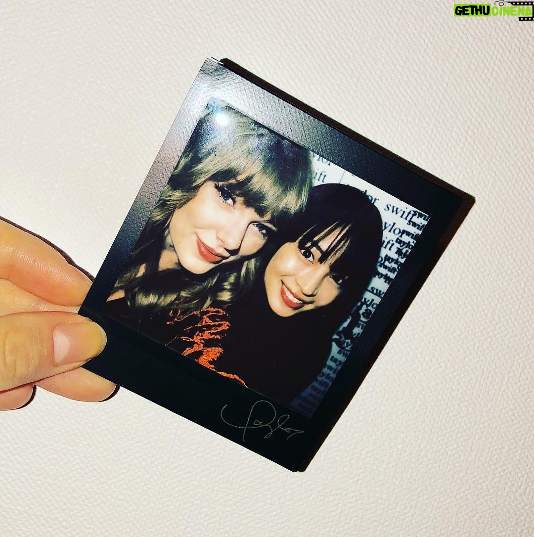 Suzu Hirose Instagram - Taylor swift❤︎
可愛いかった、、Live楽しかった、、thank you💋
#TSinstax