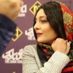 Sare Bayat Instagram - .
خیلی دوستتون دارم🌹
.
video: @khabarnegar_honar
.
#ساره_بیات #اکران_مردمی #اتاق_تاریک #مگامال
#darkroommovie #sarehbayat #sareh_bayat