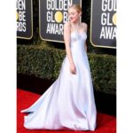 Dakota Fanning Instagram - #goldenglobes 💎 Thank you @armani for the dress of my dreams! #GiorgioArmaniPrive