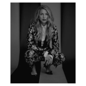 Melissa Benoist Instagram - 🔮🧬🔮