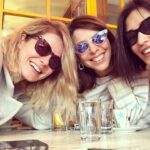 Burcu Biricik Instagram - Bi saat olsun yeter bize enerjiler toplanır sevgi deposu fullenir güne devam edilir ☀️