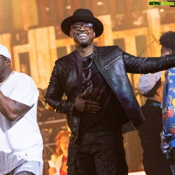 50 Cent Instagram - Nobody had more fun than me last night ! NYC @therealmaryjblige 🔥 strength of a woman!