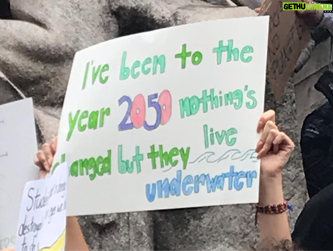 Lola Tung Instagram - What a great way to celebrate RBG’s birthday. #wearethefuture #ourearthmatters #noplanetb @gretathunberg