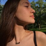 Lola Tung Instagram – i miss summer🦋🦋