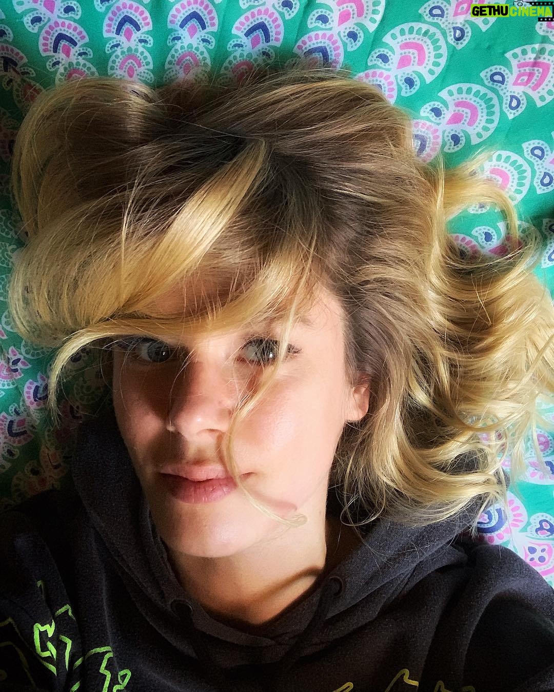 Burcu Biricik Instagram - Set erken bitince napıyoduk ya hazırlıksız yakalandım 🤯👹