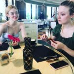 Dakota Fanning Instagram - Find someone who looks at you like @ellefanning looks at me, and I look at warm pretzel bread 🥨