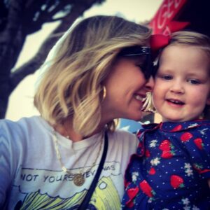 Jessica Capshaw Instagram - It was a pretty great Thursday...❤️🍓