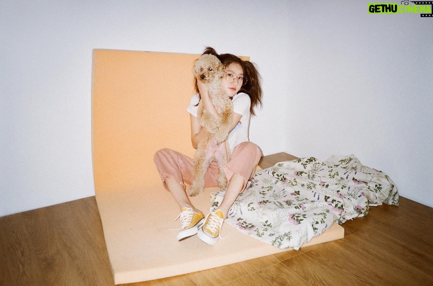 Kim Sae-ron - 192.1K Likes - 좋은 사람과 편하고 즐거웠던:)
Photo by.리에🐰