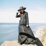 Mio Imada Instagram - スタイルブック、たくさんの方に
見ていただけて嬉しいです☺︎
ちょこちょこと少しだけ、アザーカットを。
@dior 
@imadamio_book