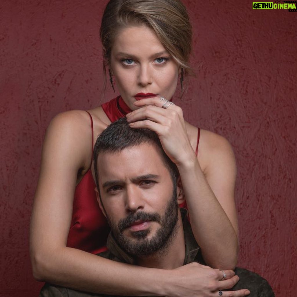 Burcu Biricik - 263.5K Likes - #kuzgun son 3 gΓΌn mΓΌΓΌΓΌ βοΈπ₯π₯
@ayyapim @tvdizikuzgun @arducbrs