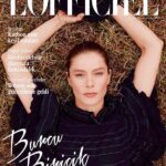 Burcu Biricik Instagram – @lofficielturkiye Ekim sayısı çıktııı 🎈🤸‍♀️🥳 Röportaj: @baglankeskin 
Moda editörü: @tugcebahcivangil 
Fotoğraf: @selcukdanyildiz 
Saç: @mehmetmentes 
Makyaj: @hakankultur