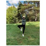 Melissa Benoist Instagram - why don’t you just make like a tree and get outta here
