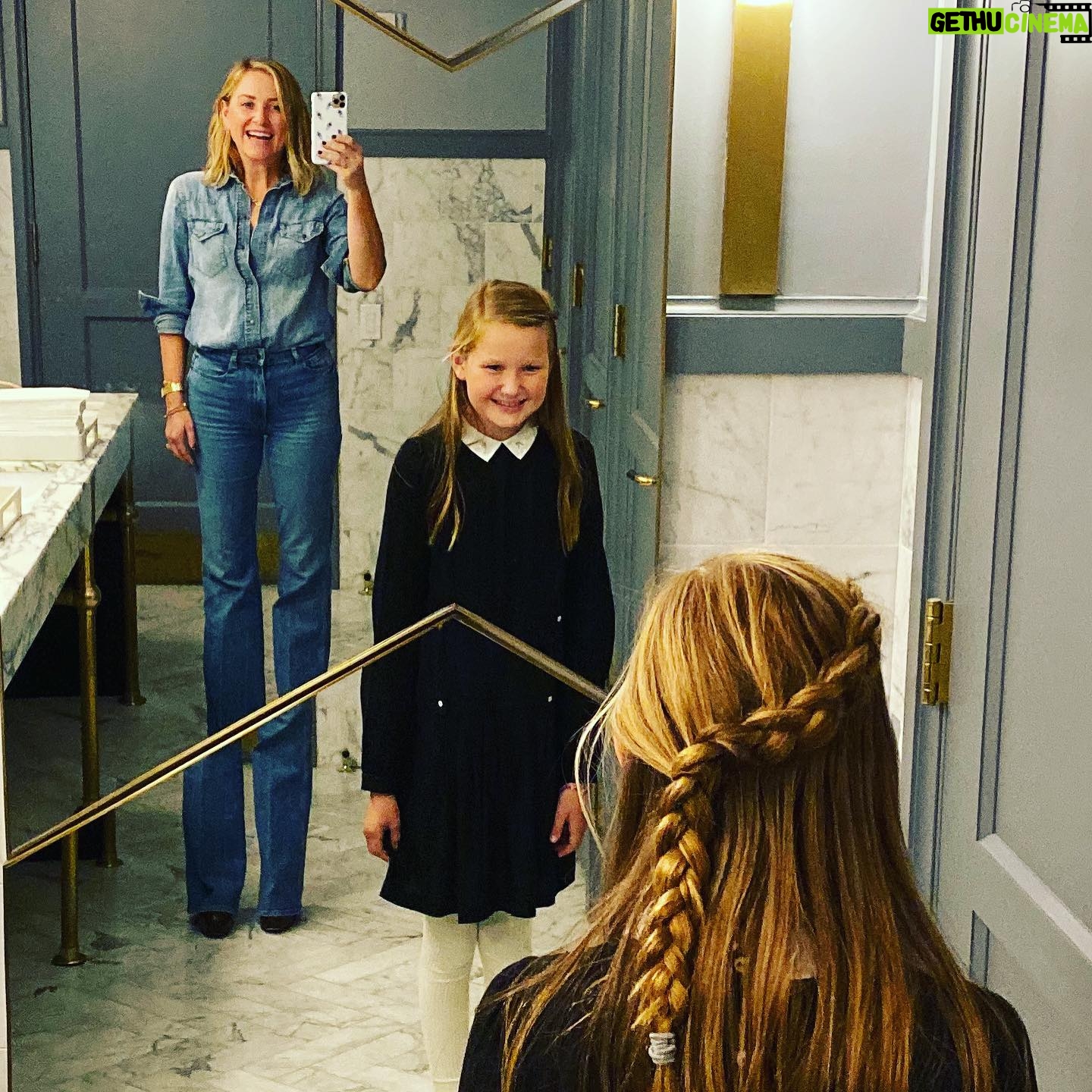 Jessica Capshaw Instagram - The longest legs and arms in all of this district...💖💖