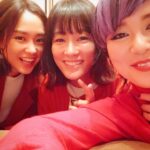 Asami Mizukawa Instagram – うれしい時間☺️ この2人と居るとなんでいつもブレるの。なんでよ。