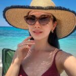 Özge Yağız Instagram – #mood 💆🏻‍♀️👒