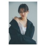 Suzu Hirose Instagram - あのー。気づいたらカレンダーが
発売されていたようで、ありゃりゃ、いろんな方たちにお力をお借りして、えげつない楽しいが、、えっへへーー。よかったら！！ あ、おっはよー🤪
#やり直したごめんなさい