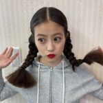 Mio Imada Instagram - 👧🏻👐