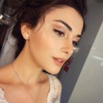 Özge Yağız Instagram – #reyhangelinoldu 🕊
@dilekdb34