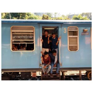 Melissa Benoist Instagram - Ayubowan, Sri Lanka 🇱🇰 you are beautiful and we loved you