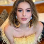 Burcu Biricik Instagram –