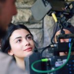 Özge Yağız Instagram – kaydı izlemek istemişimdir dop @umitgabin beni kırmamıştır🌝
#evdekal