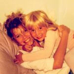 Jessica Capshaw Instagram - Mother’s Day is almost upon us!! I can’t wait to celebrate and honor my mother, to celebrate being a mother and to celebrate and honor ALL MOTHERS IN THE WORLD. 
A special thank you to @baby2baby for getting support from @JergensUS to help the most vulnerable mothers get the desperately needed aid that is ESSENTIAL during this very fragile time. 
#JergensMothersDay