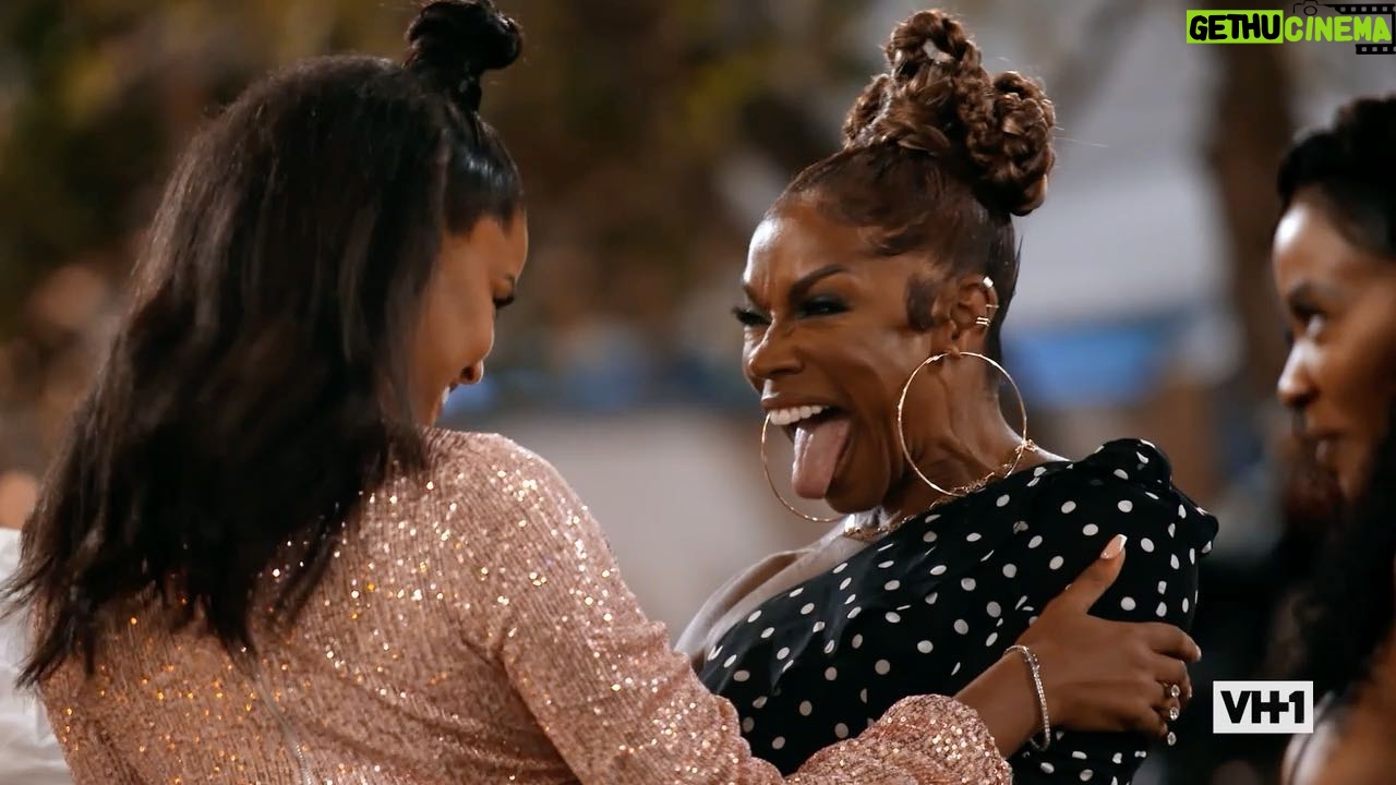 A.J. Johnson Instagram - Oooooweee!!!!😮😮 SNEAK PEAK Y’ALL!!!!🫣🫣 🚨IN 3 DAYS‼️🚨 Love is patient. Love is kind. Y’all knowwww how I roll… If Love is the truth do you want it?? 😳😳 TUNE IN and see if I can help my girls @jesshilarious_official @claudiajordan @shamaridevoe @mzradadarling @adjuastyles FIND… SPEAK.. LIVE the truth!!!❤️🙏🏾 COUPLES RETREAT season 2 PREMIERS MONDAY MAY 16 9pE/8c VH1 #VH1mondayslevelUP