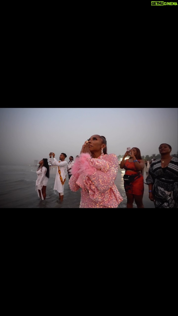 A.J. Johnson Instagram - There are sooooo many amazing moments from #THEAJAKUAREBIRTHRETREAT that I decided to share as much as I can, and we start from the beginning!!! In collaboration with @diasporaaffairs.ghana and @diasporaafricanforumofficial @labadibeachhotel we begin the new… JAN 1, 2023 5am… the New Year New You sunrise ceremony… We got permission from the pastor and traditionally poured libations seeking permission to release 2022 then burned the thoughts attitudes and energy that held us back in the year We thanked the ancestors for the guiding light they have been -remembering them- saluting them by releasing a lantern across the water that took so many of their lives but carried us back?? Oooooweee🙏🏾 We marked balloons with a word that blocked our blessings in 2022-and released it and the negative energy -watching it all disappear into the clouds. We were ready… waiting… watching for the ancestors to say YESSSS to our new with a sunrise…. And now… with a beautiful YESSSS…we celebrate…we walk boldly into our greater selves!!!!! Welcome to the new you in a new year!!! The AJ AKUA REBIRTH. AMENNNN ❤️🙏🏾🇬🇭 🎥 @freddahe